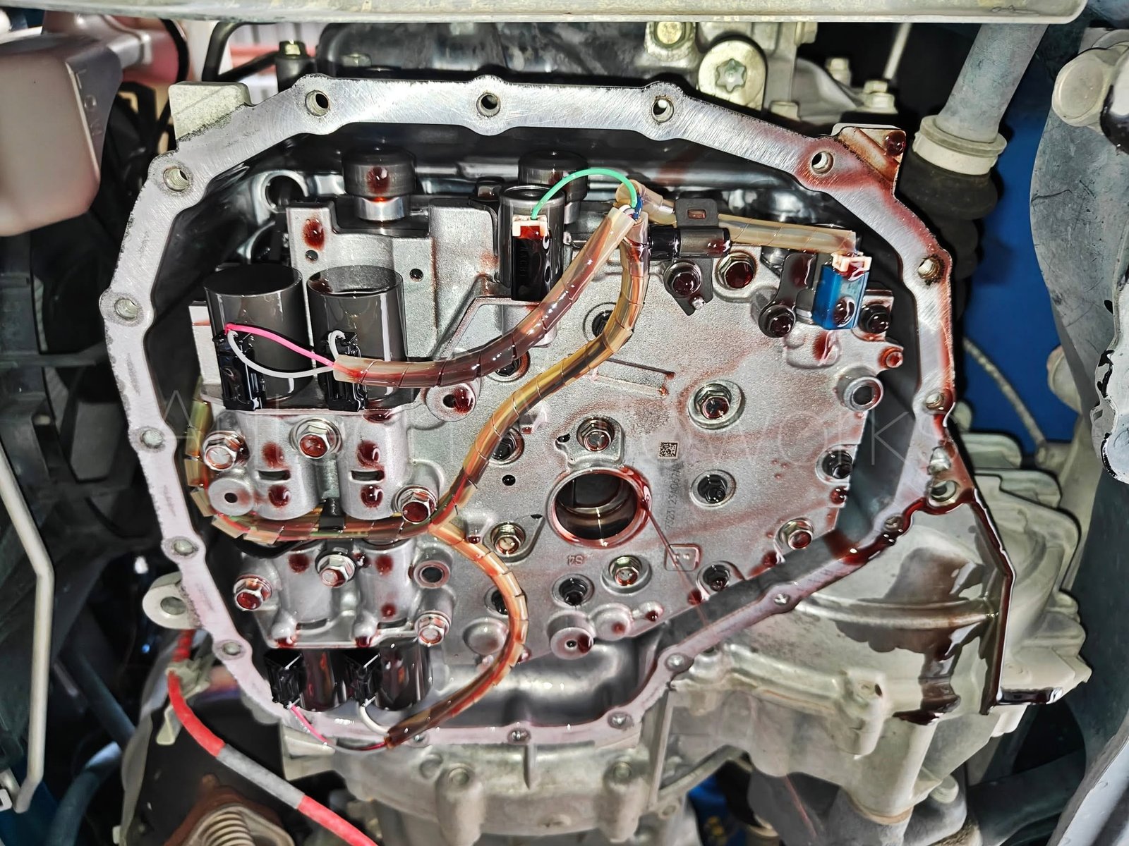 Suspension strut assembly restoration in Miri workshop